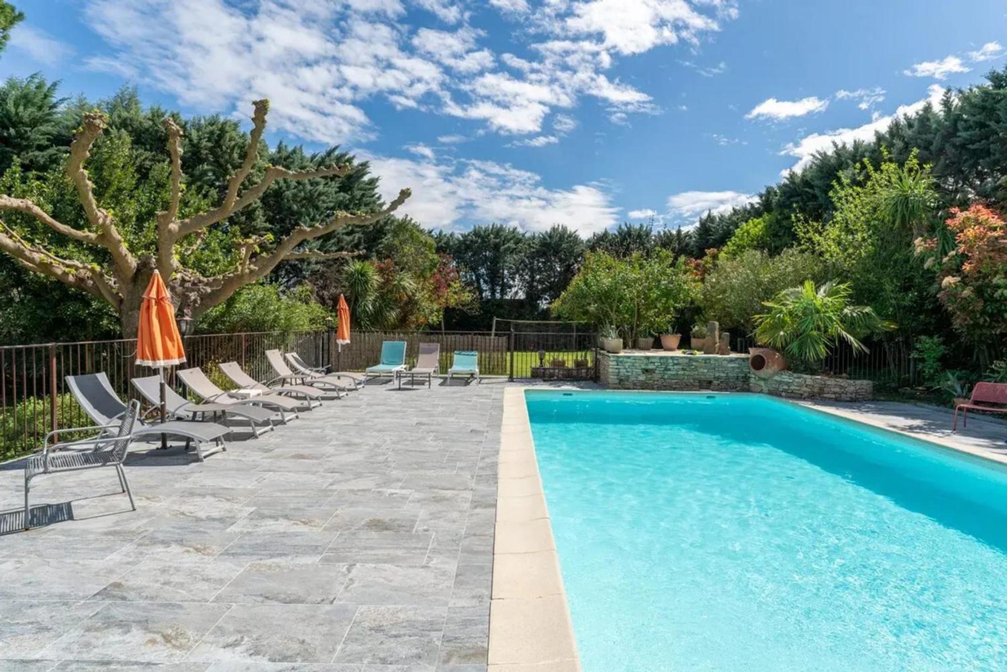 Villa Spacieuse A Vezenobres Avec Piscine Privee Kültér fotó